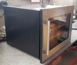 Nodor OUTLET - Beépíthető borhűtő NorCare V-24 B