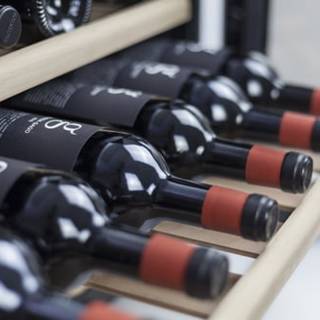 ferrara sw-38 fekete szabadonálló borhűtő 